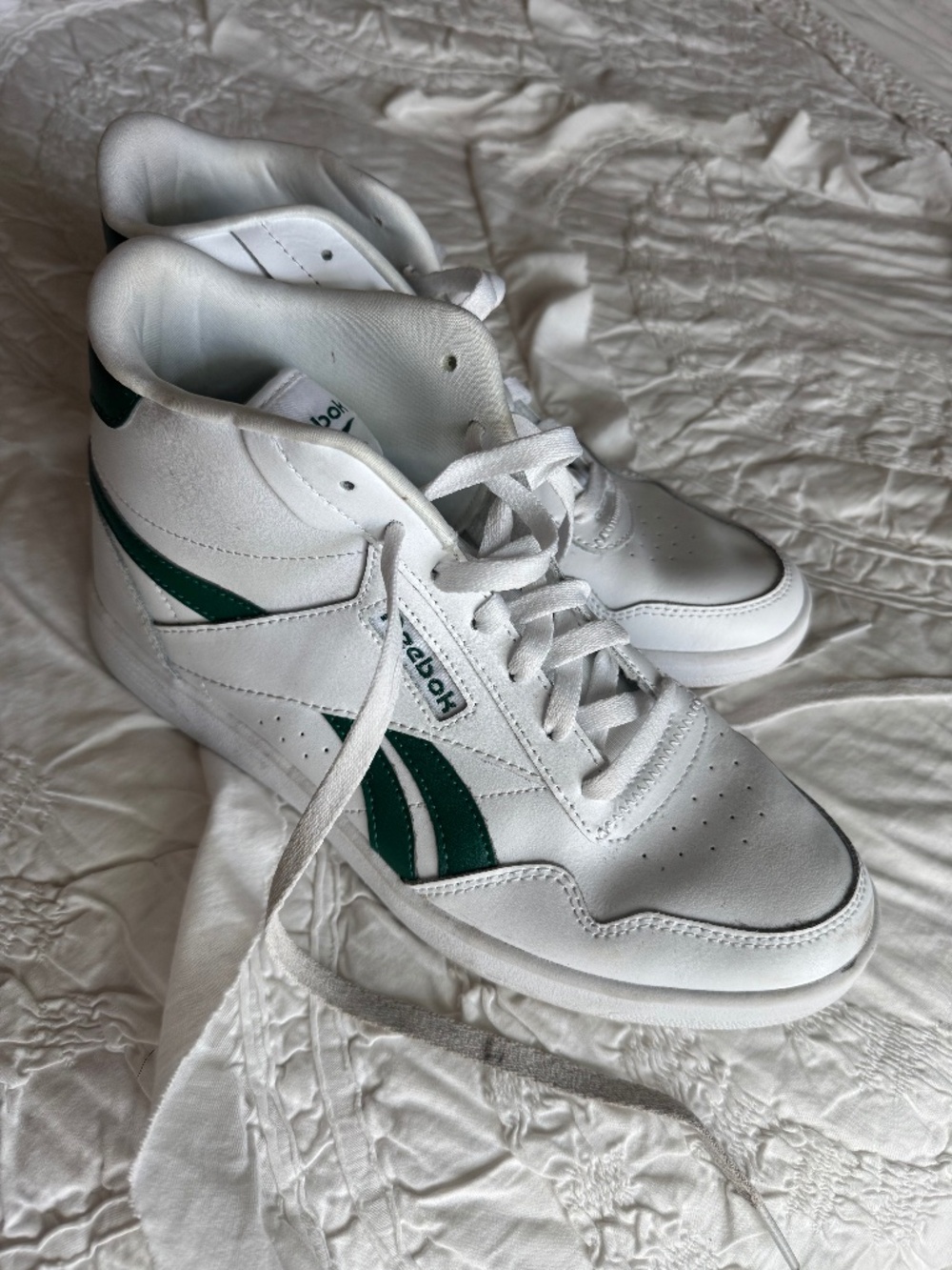 REEBOK women’s high top sneakers 10